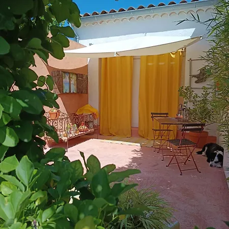L'eau Berges לינה וארוחת בוקר Chandolas